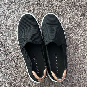 Kelly & Katie Black Textured Slip-On Sneakers